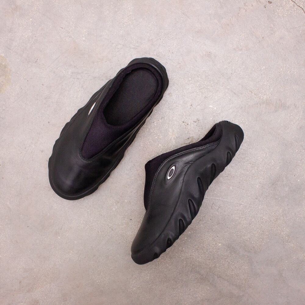 RARE VTG Oakley 2000s Black Mule/Clog Slip On Sneaker Black Leather EUR 40